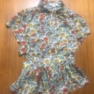Forever 21 peplum floral shirt size medium.
